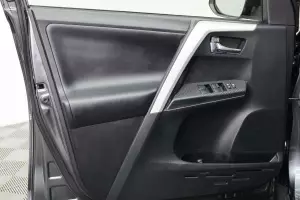 Toyota  6
