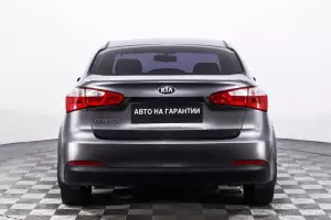 Kia  5