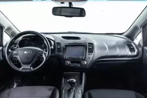 Kia  6