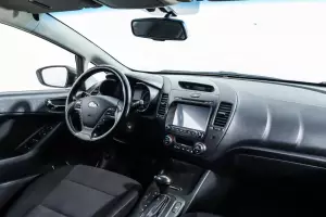 Kia  7