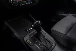 Kia  11