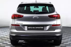 Hyundai  5