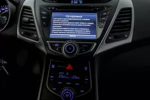 Hyundai  6