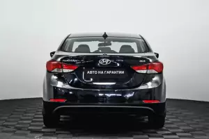 Hyundai  17