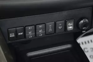 Toyota  7