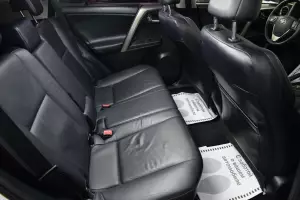 Toyota  2