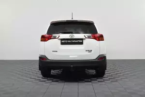 Toyota  14