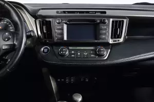 Toyota  10