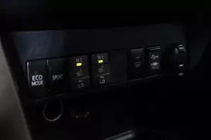 Toyota  13