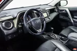 Toyota  9