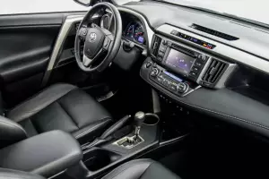 Toyota  5