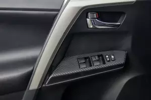 Toyota  4