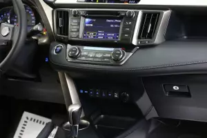 Toyota  10
