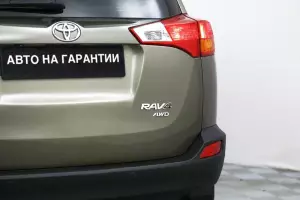 Toyota  3