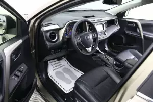 Toyota  5