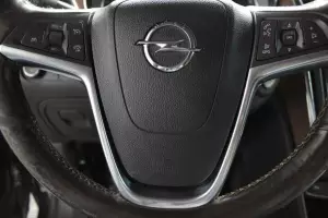 Opel  9