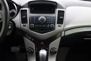Chevrolet  12
