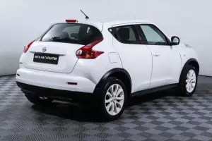 Nissan  4
