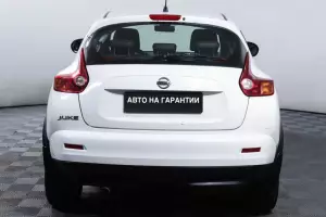 Nissan  5