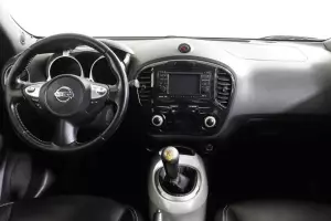 Nissan  6