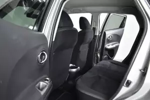 Nissan  8