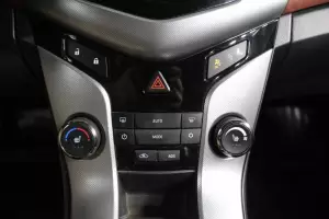 Chevrolet  12