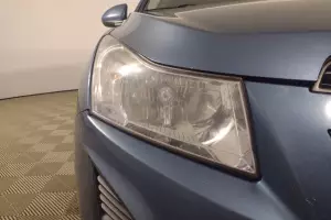 Chevrolet  8