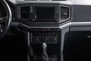 Volkswagen  9