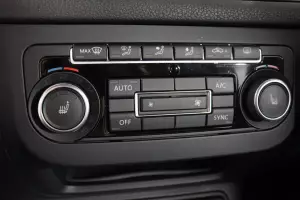 Volkswagen  10