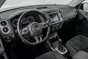 Volkswagen  10