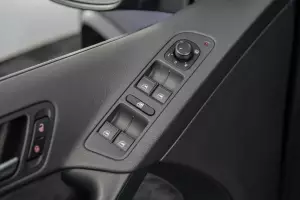 Volkswagen  8