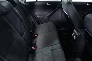 Volkswagen  12