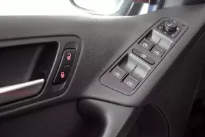Volkswagen  13