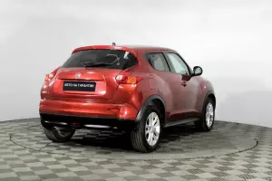 Nissan  4