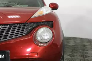 Nissan  7