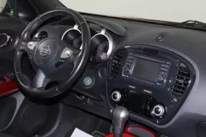 Nissan  9