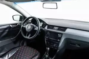 Skoda  9