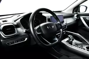 Geely  8