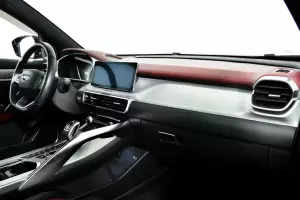 Geely  9