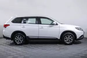 Mitsubishi  3