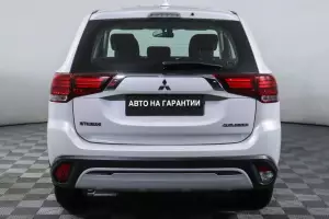 Mitsubishi  5