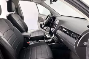 Mitsubishi  7