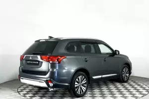 Mitsubishi  15