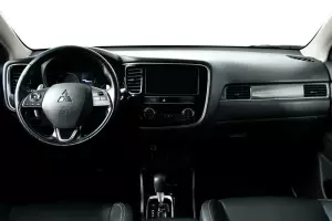 Mitsubishi  6