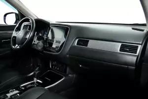 Mitsubishi  7