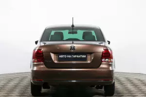 Volkswagen  4