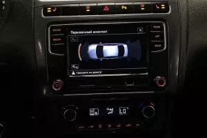 Volkswagen  13