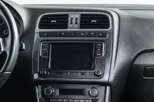 Volkswagen  10
