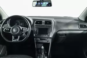 Volkswagen  7