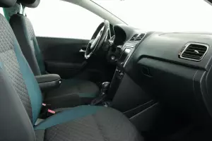 Volkswagen  8
